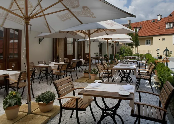 Hotel Lindner Castle, Part Of Jdv By Hyatt