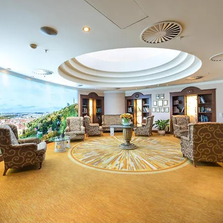 Отель Lindner Castle, Part Of Jdv By Hyatt
